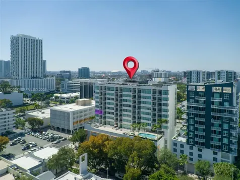 2200 NE 4th Avenue Miami FL 33137
