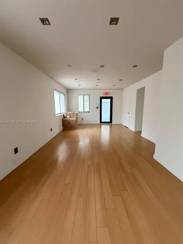 1385 NW 15th Street Miami FL 33125