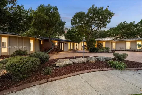 19860 NE 24th Court Miami FL 33180