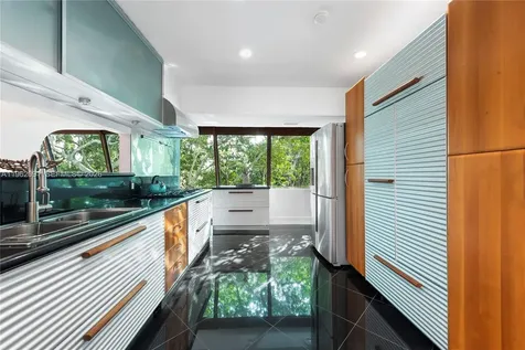 19860 NE 24th Court Miami FL 33180