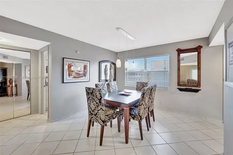 4000 NW 44th Avenue Lauderdale Lakes FL 33319