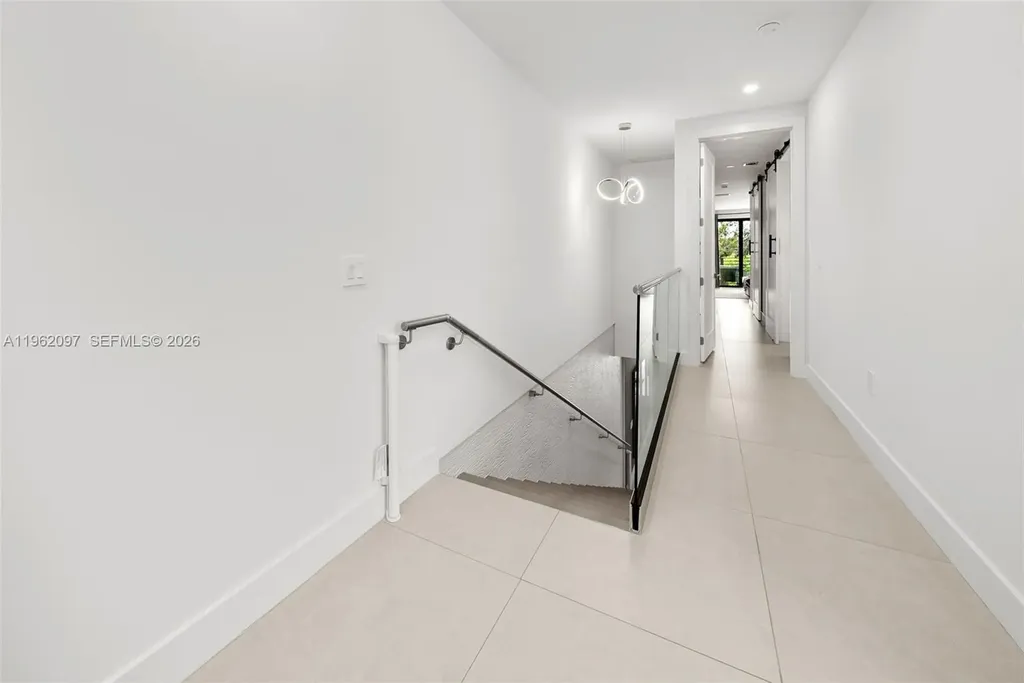 325 SW 16th Street Fort Lauderdale FL 33315