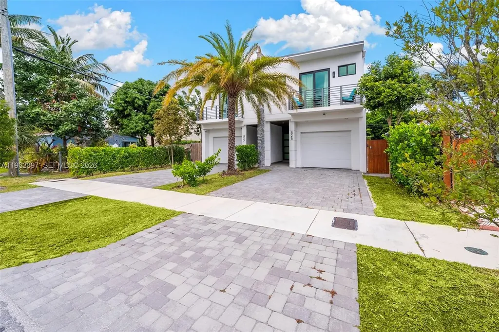 325 SW 16th Street Fort Lauderdale FL 33315