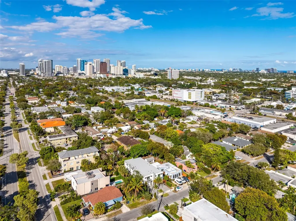 325 SW 16th Street Fort Lauderdale FL 33315