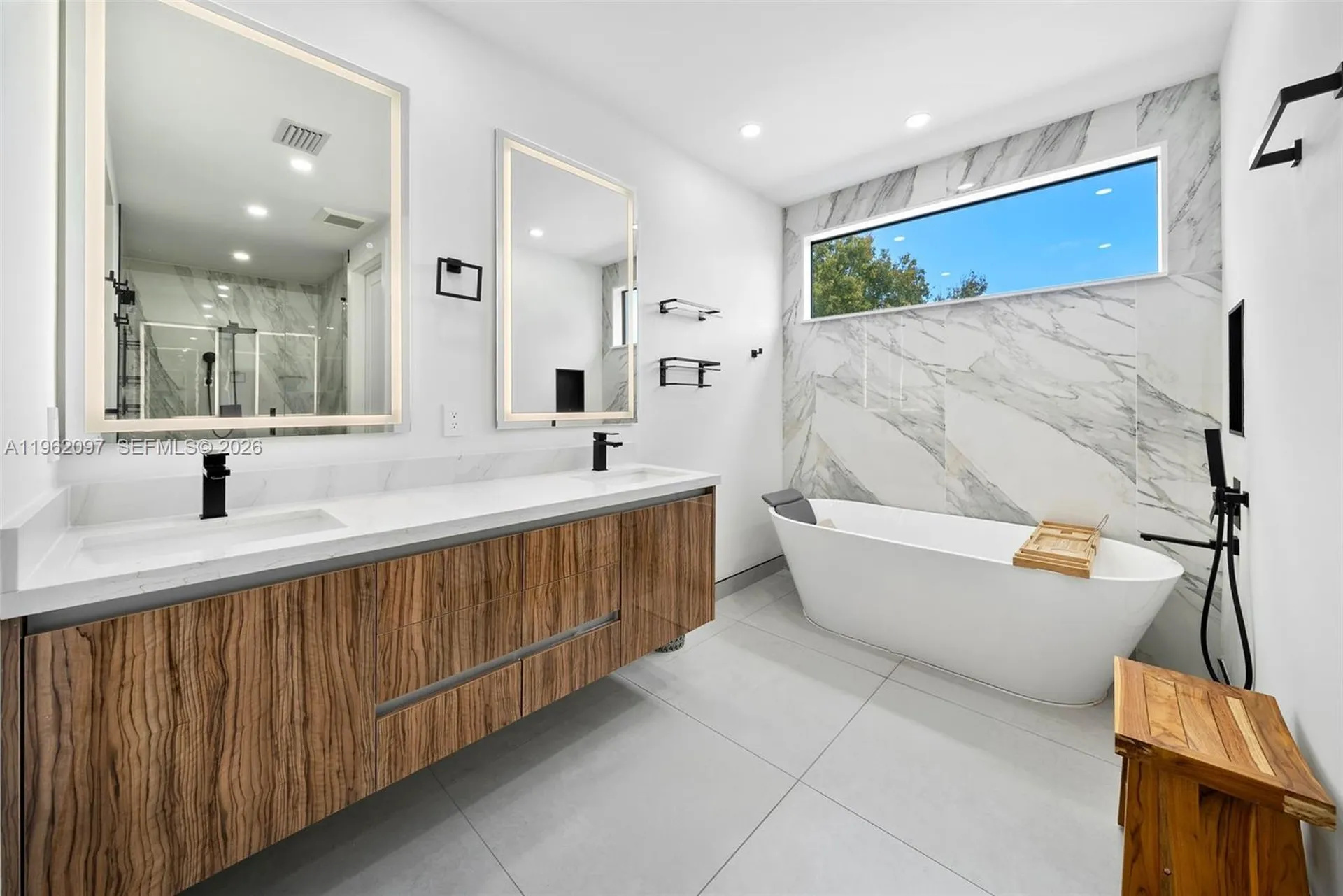 325 SW 16th Street Fort Lauderdale FL 33315