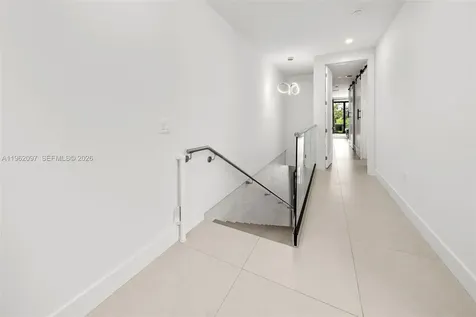 325 SW 16th Street Fort Lauderdale FL 33315