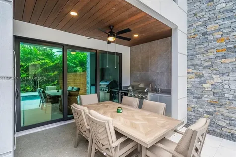 325 SW 16th Street Fort Lauderdale FL 33315