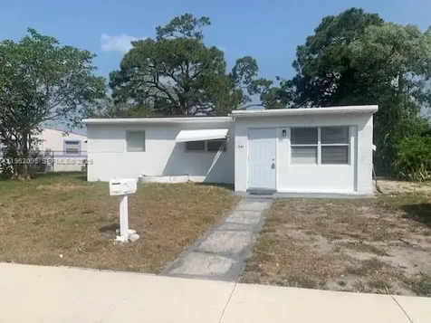 243 SW 21st Way Fort Lauderdale FL 33312