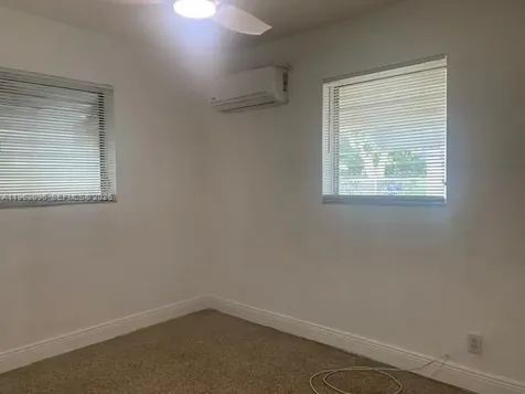 243 SW 21st Way Fort Lauderdale FL 33312