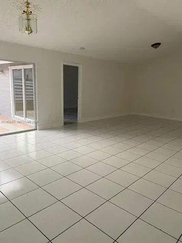 10304 SW 139th Place Miami FL 33186