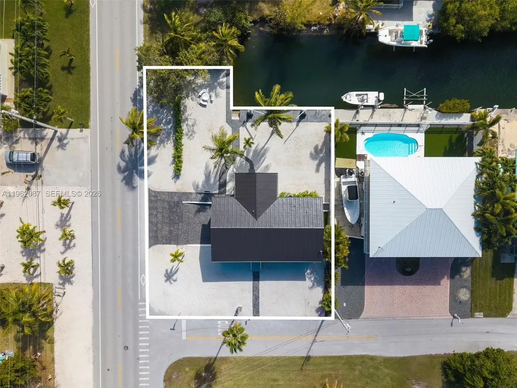30368 Killdeer Lane Big Pine FL 33043