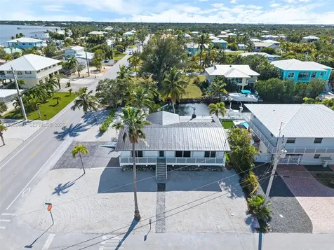 30368 Killdeer Lane Big Pine FL 33043