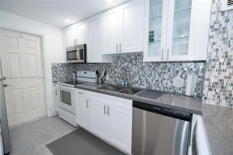 1021 Hillsboro Mile Hillsboro Beach FL 33062
