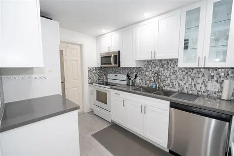 1021 Hillsboro Mile Hillsboro Beach FL 33062