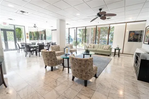 1021 Hillsboro Mile Hillsboro Beach FL 33062