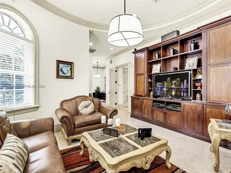 9076 SW 59th Court Pinecrest FL 33156