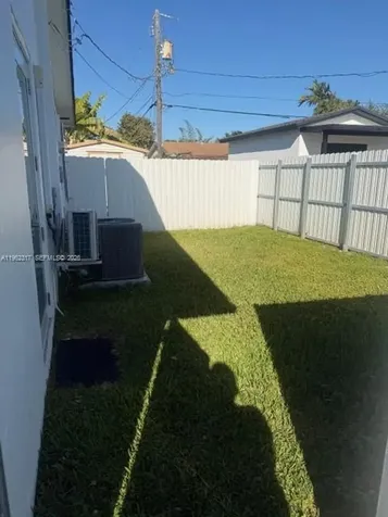 9937 SW 194th Street Cutler Bay FL 33157
