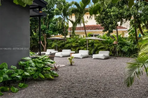 3301 Frow Avenue Coconut Grove FL 33133