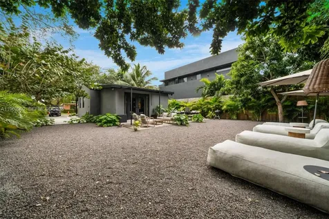 3301 Frow Avenue Coconut Grove FL 33133