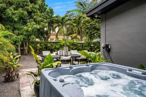 3301 Frow Avenue Coconut Grove FL 33133