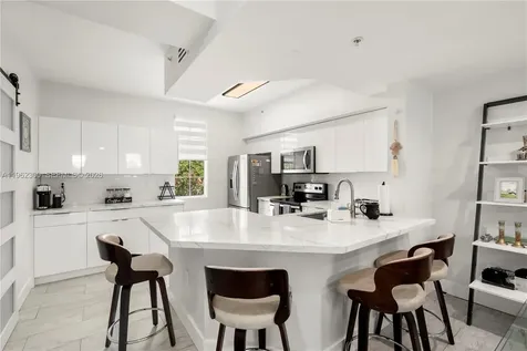 2991 NE 185th Street Aventura FL 33180