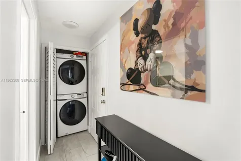 2991 NE 185th Street Aventura FL 33180