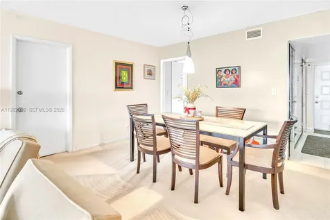 3510 Oaks Way Pompano Beach FL 33069