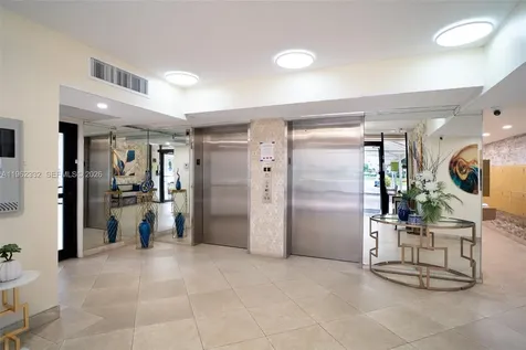 3510 Oaks Way Pompano Beach FL 33069