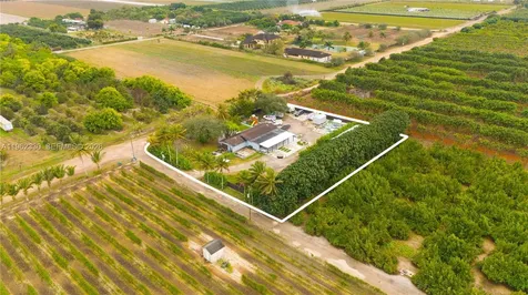 33300 SW 212th Avenue Homestead FL 33034
