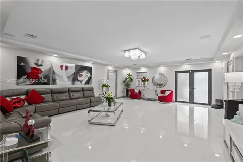 33300 SW 212th Avenue Homestead FL 33034
