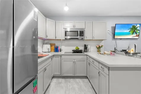 33300 SW 212th Avenue Homestead FL 33034