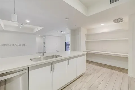 999 SW 1st Avenue Miami FL 33130