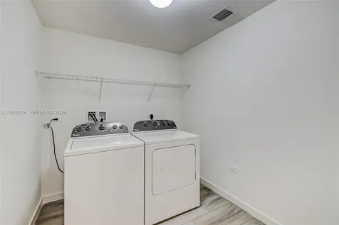 999 SW 1st Avenue Miami FL 33130
