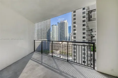 999 SW 1st Avenue Miami FL 33130