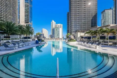 999 SW 1st Avenue Miami FL 33130