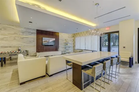 999 SW 1st Avenue Miami FL 33130