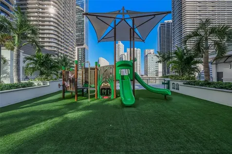 999 SW 1st Avenue Miami FL 33130