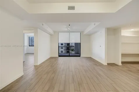 999 SW 1st Avenue Miami FL 33130