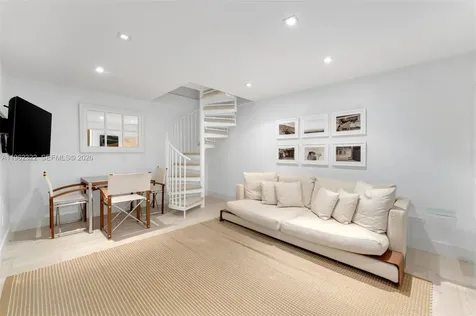 6899 Collins Avenue Miami Beach FL 33141