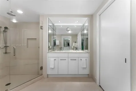 6899 Collins Avenue Miami Beach FL 33141
