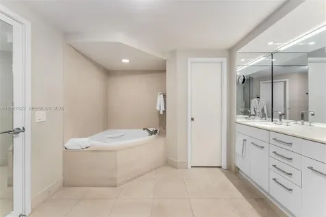 6899 Collins Avenue Miami Beach FL 33141