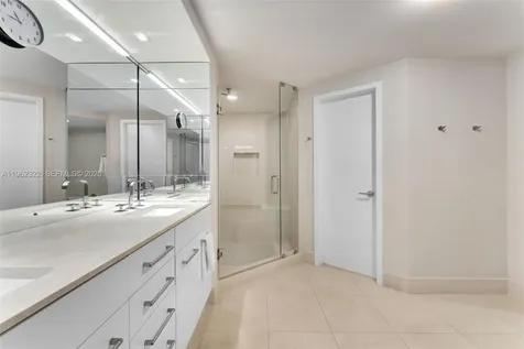 6899 Collins Avenue Miami Beach FL 33141
