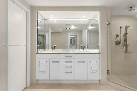 6899 Collins Avenue Miami Beach FL 33141