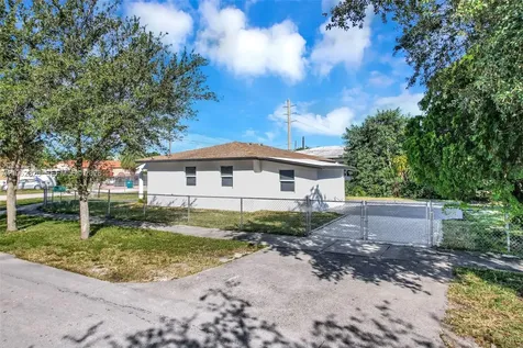 6540 SW 4th Street Miami FL 33144