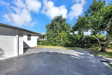 6540 SW 4th Street Miami FL 33144