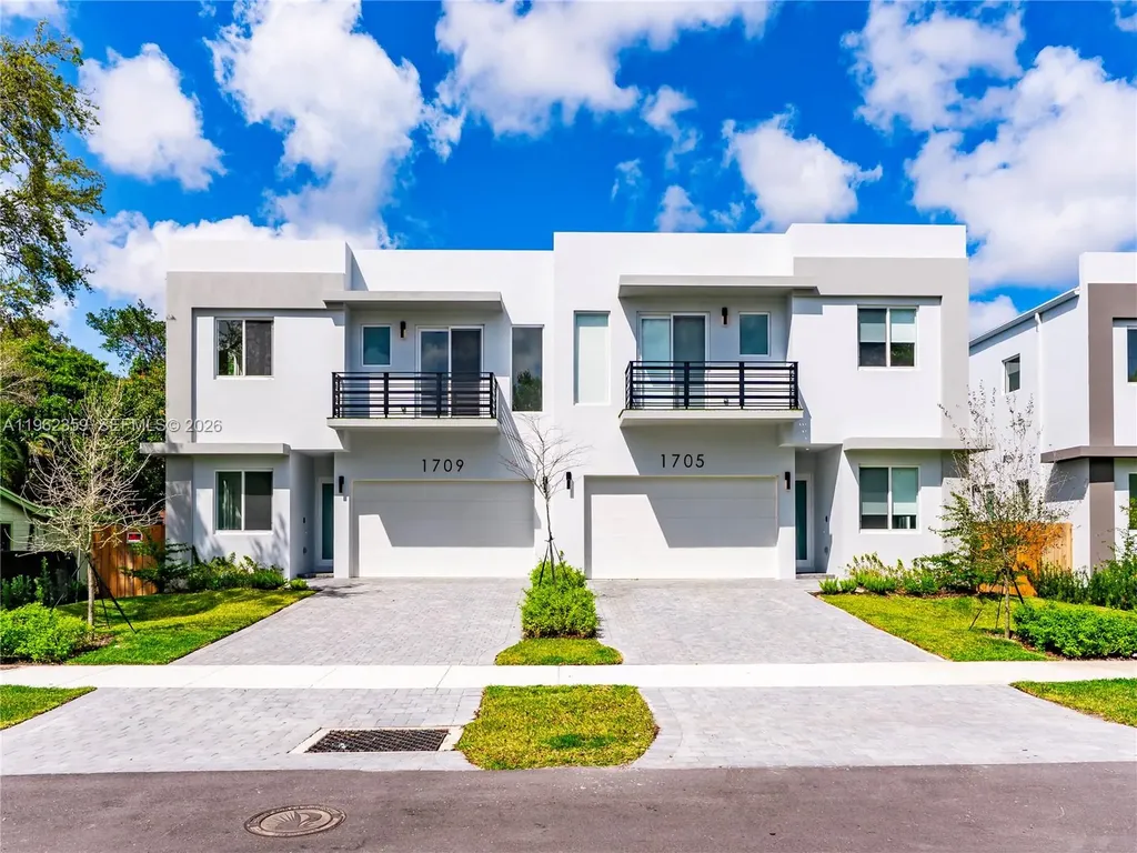 1709 SW 23rd Street Fort Lauderdale FL 33315