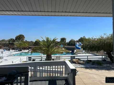 648 Hunting Club Avenue Clewiston FL 33440