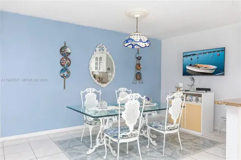 3127 S Ocean Drive Hallandale Beach FL 33009