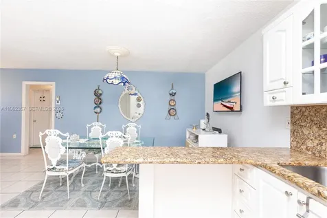 3127 S Ocean Drive Hallandale Beach FL 33009