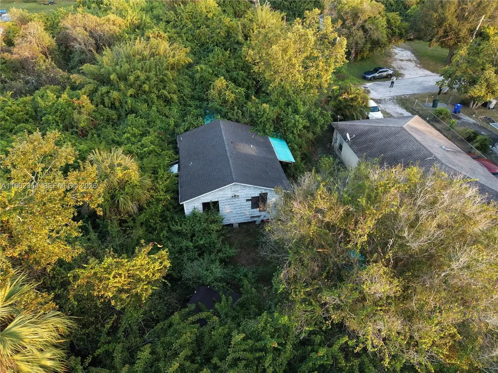 4275 24th Court Vero Beach FL 32967